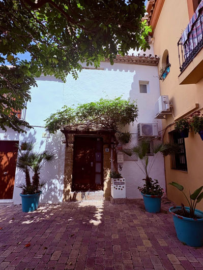 Image No.1-2 Bed Property for sale