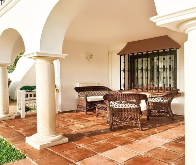 Image No.16-2 Bed Property for sale