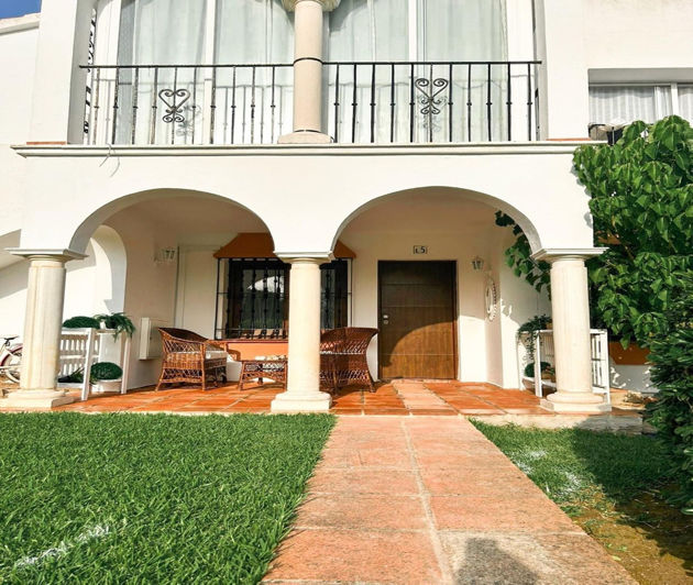 Image No.20-2 Bed Property for sale