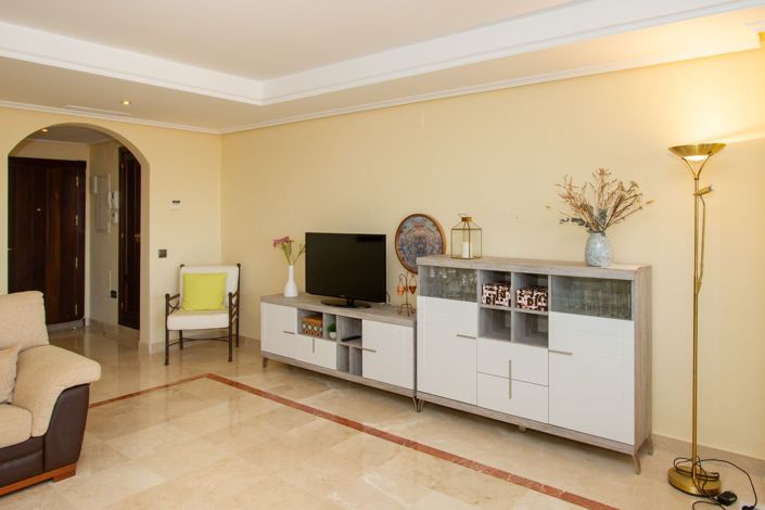 Image No.10-3 Bed Apartment for sale