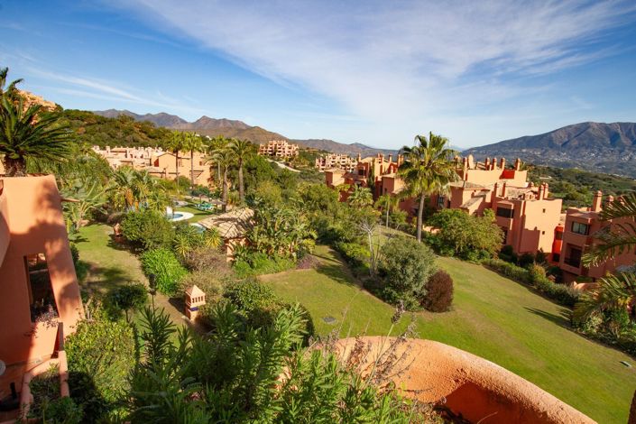 Image No.12-3 Bed Apartment for sale