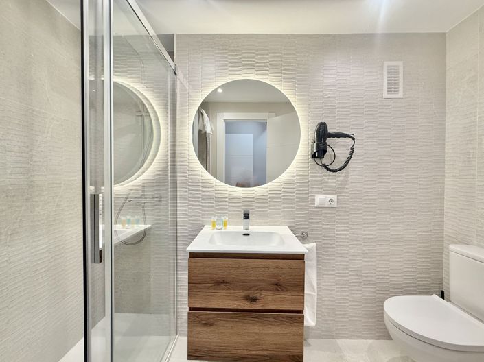 Image No.9-2 Bed Apartment for sale