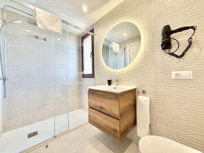 Image No.14-2 Bed Apartment for sale