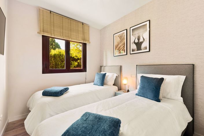 Image No.9-2 Bed Apartment for sale