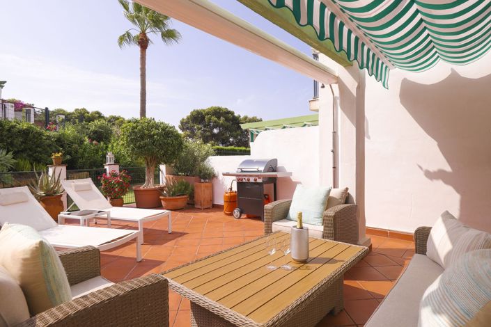 Image No.1-3 Bed Townhouse for sale