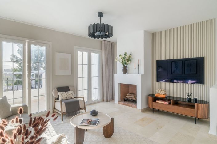 Image No.7-2 Bed Townhouse for sale