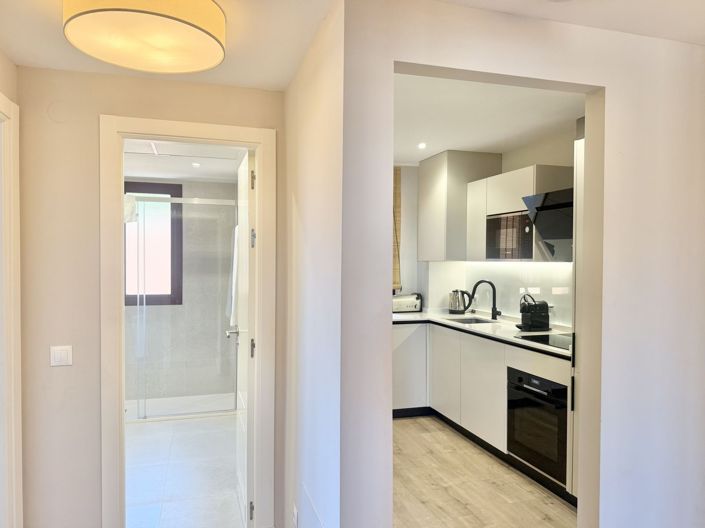 Image No.15-3 Bed Apartment for sale