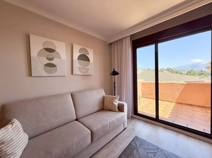 Image No.9-3 Bed Apartment for sale