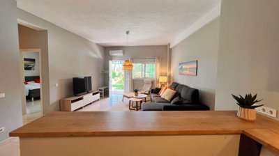 11-4d8aa6e612c0d8ce985b634e45aeea7a