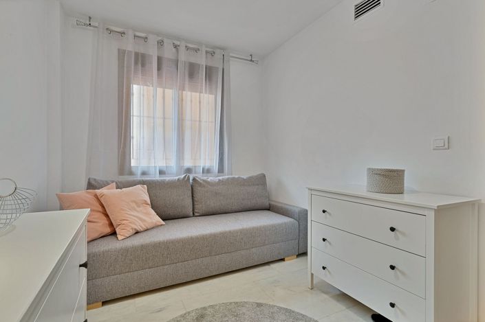 Image No.14-2 Bed Apartment for sale