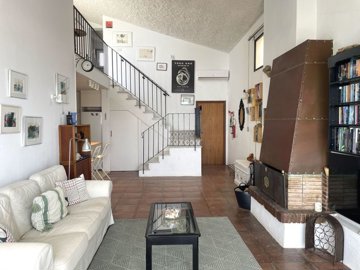 8-486e0113f924038db3f76992aac3bb44