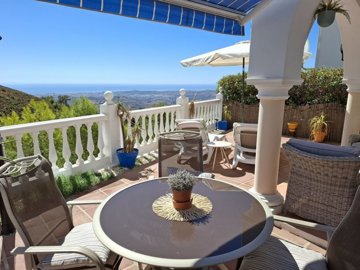 6-fa543ff60f4e104718a0562ed3ccbf30