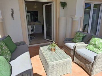 15-e65d437abef3cdae9b514eeeb695a8b9