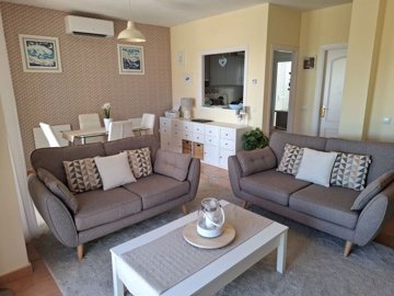 19-aaab0d39405c5276cdabb22e4d3de260