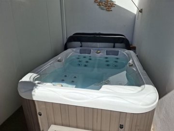 12-9d2414e6554ff283a7dbb3894364f2bd