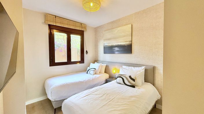 Image No.15-2 Bed Apartment for sale