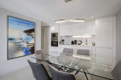 15-e65d437abef3cdae9b514eeeb695a8b9