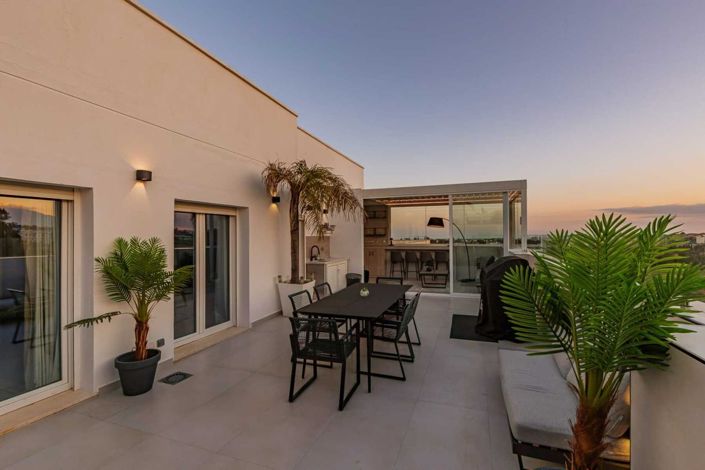 Image No.3-3 Bed Penthouse for sale