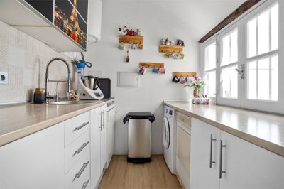 13-4d2745f4b54ae0f12c2baa3e2bd744e0