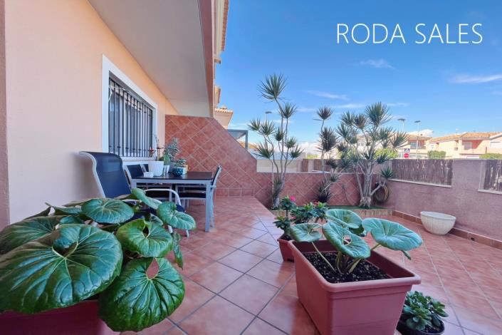 Image No.4-3 Bed Chalet for sale