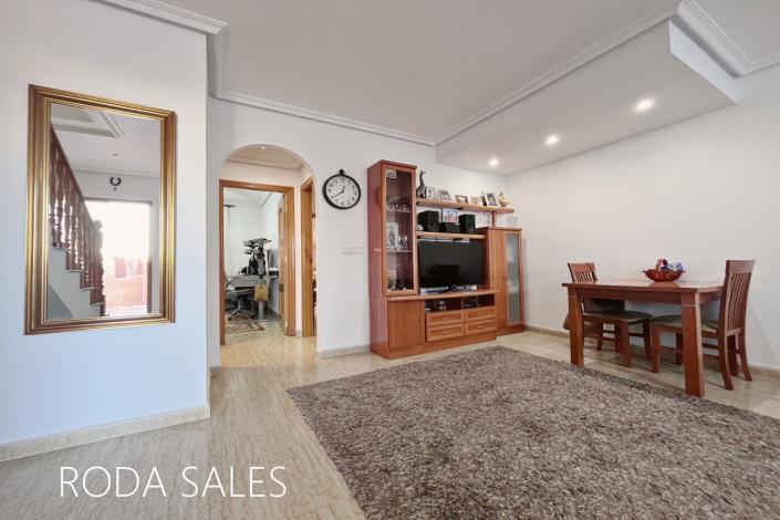 Image No.10-3 Bed Chalet for sale