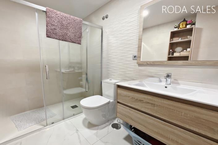 Image No.25-2 Bed Penthouse for sale