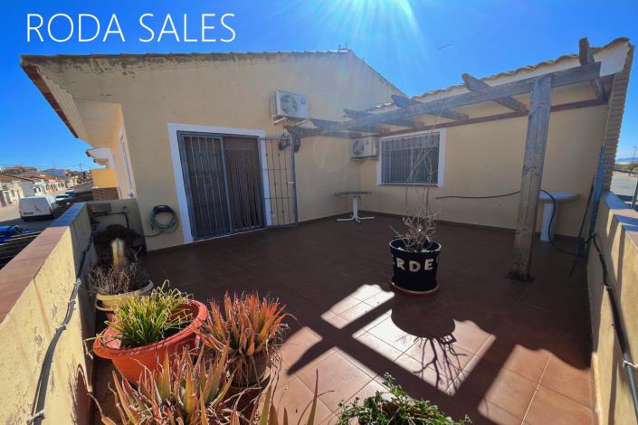 Image No.33-3 Bed Townhouse for sale