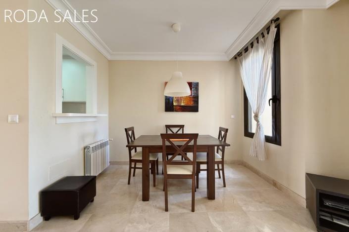 Image No.12-2 Bed Townhouse for sale