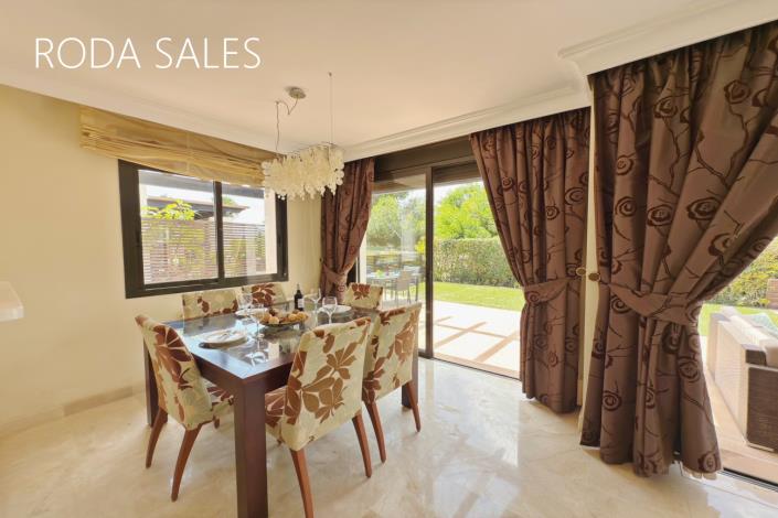 Image No.13-3 Bed Villa / Detached for sale