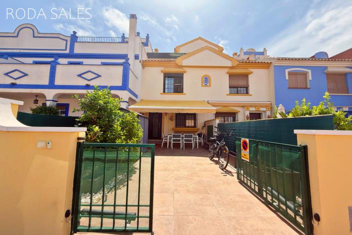 Image No.1-2 Bed Townhouse for sale