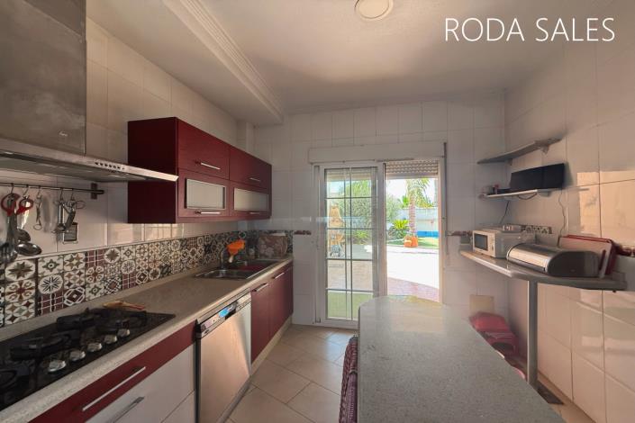 Image No.6-3 Bed Semi-Detached for sale