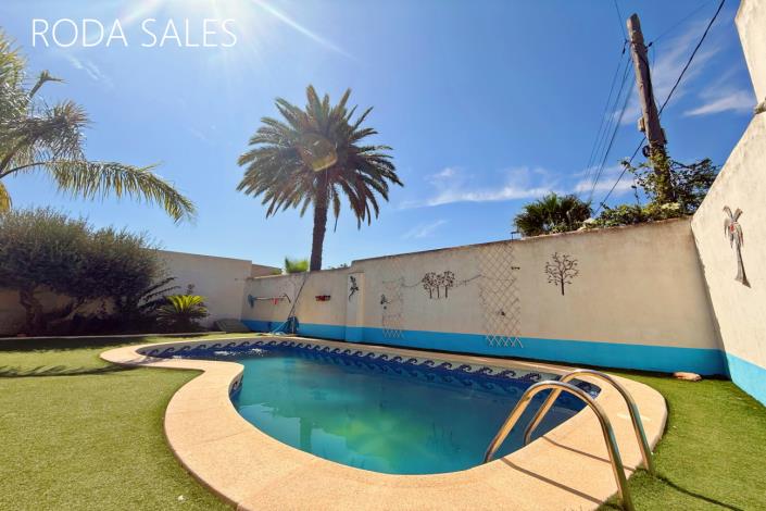 Image No.34-3 Bed Semi-Detached for sale