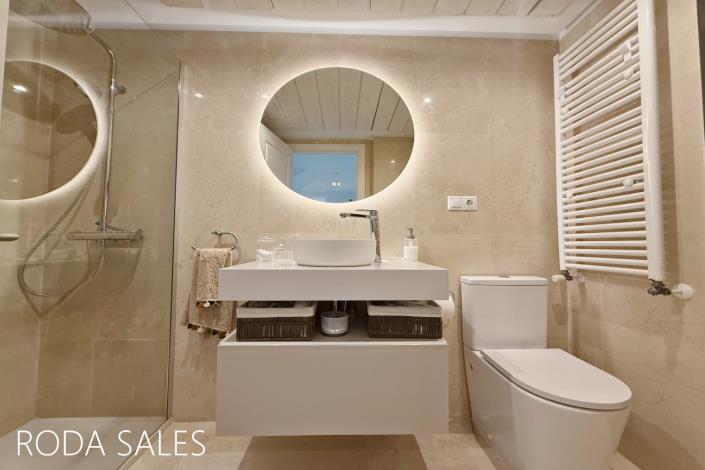 Image No.5-2 Bed Duplex for sale