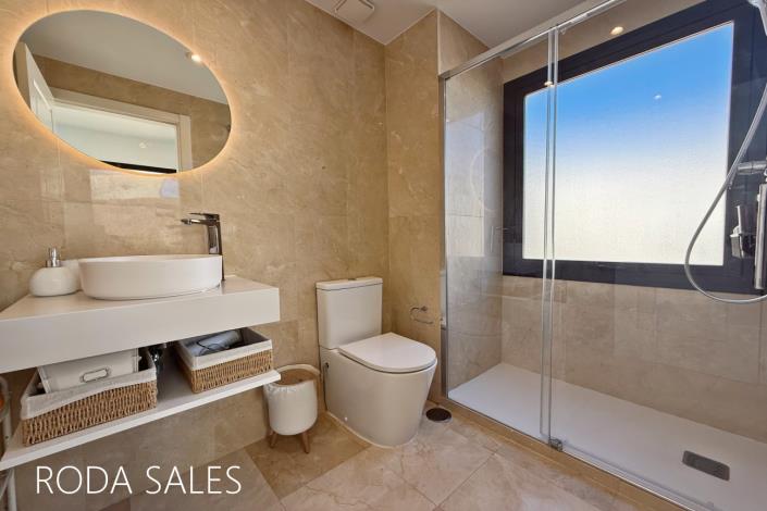 Image No.36-2 Bed Duplex for sale