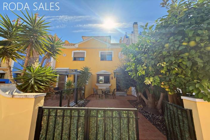 Image No.5-2 Bed Townhouse for sale