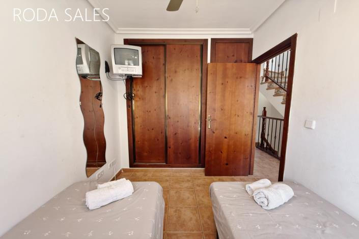 Image No.23-2 Bed Townhouse for sale