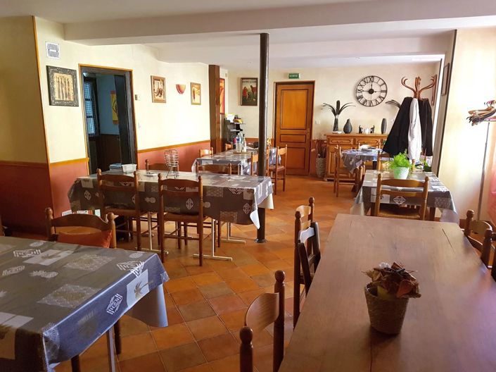 Image No.11-3 Bed House for sale