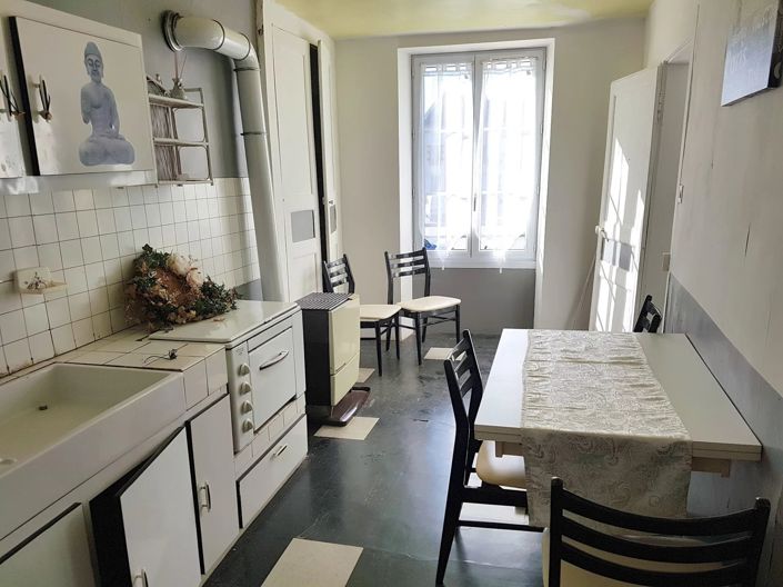 Image No.15-3 Bed House for sale