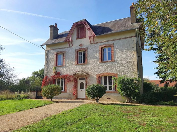 Image No.1-4 Bed House for sale