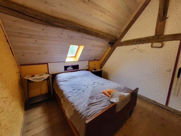 Image No.10-5 Bed House for sale