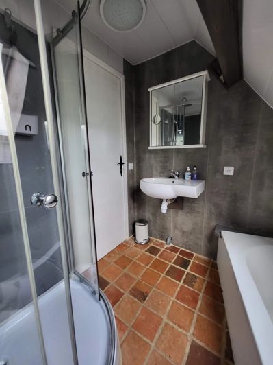 Image No.13-5 Bed House for sale