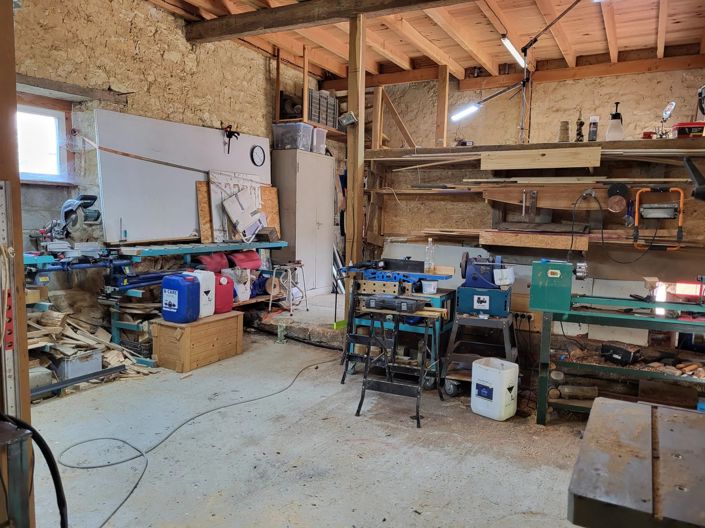 Image No.30-5 Bed House for sale