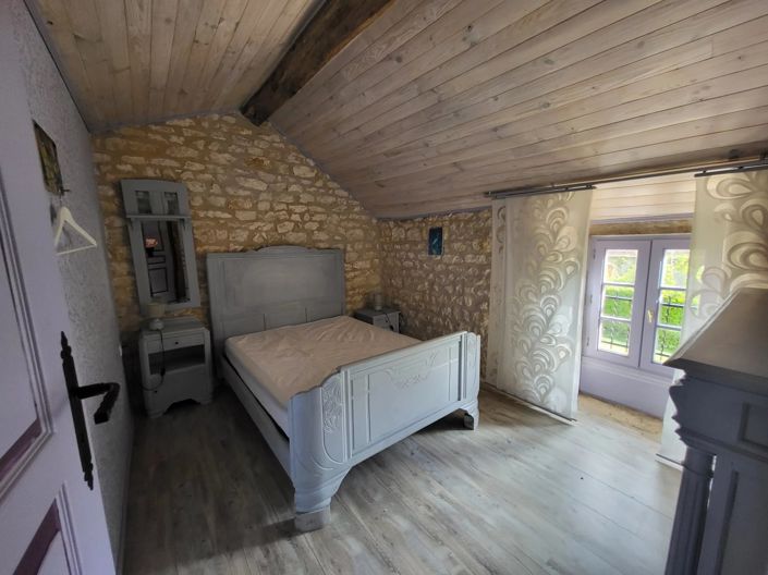 Image No.22-5 Bed House for sale