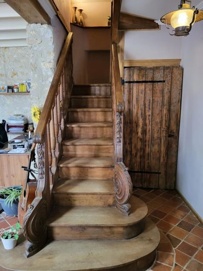 Image No.5-5 Bed House for sale