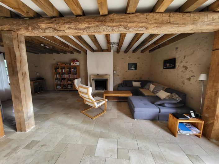 Image No.14-8 Bed House for sale