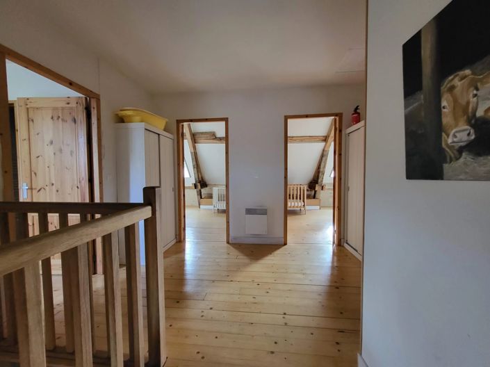 Image No.17-8 Bed House for sale