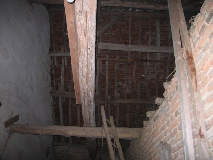 Image No.14-1 Bed Farmhouse for sale