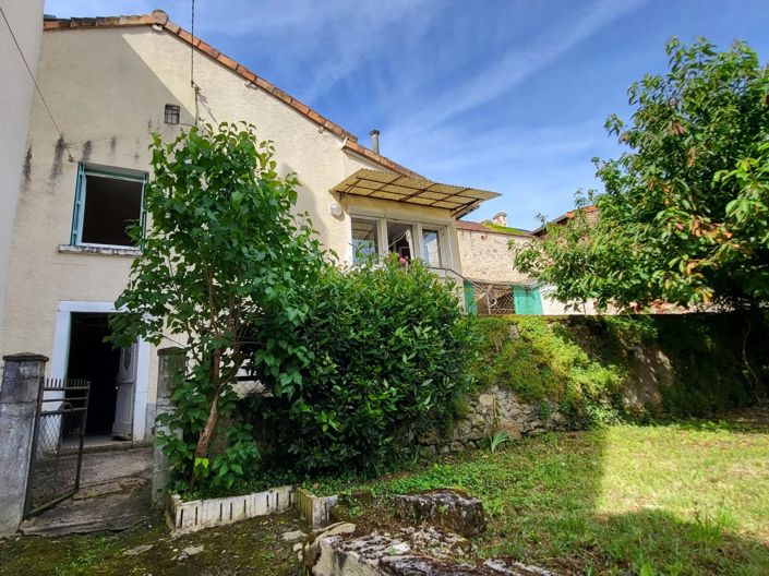 Image No.2-2 Bed Townhouse for sale