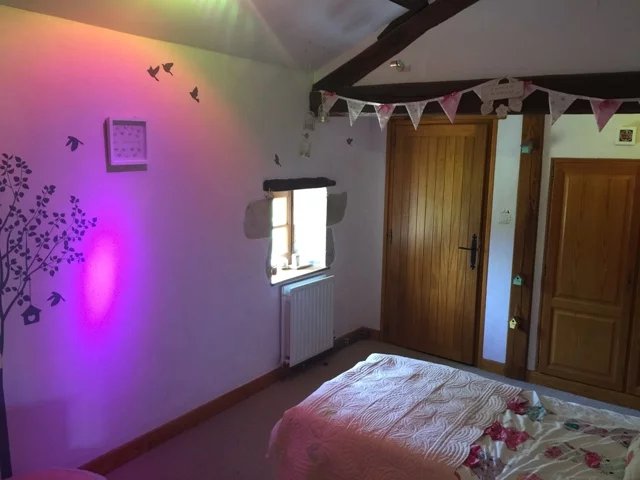 Image No.15-6 Bed House for sale