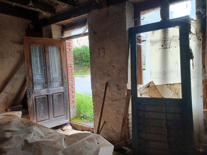 Image No.5-House for sale